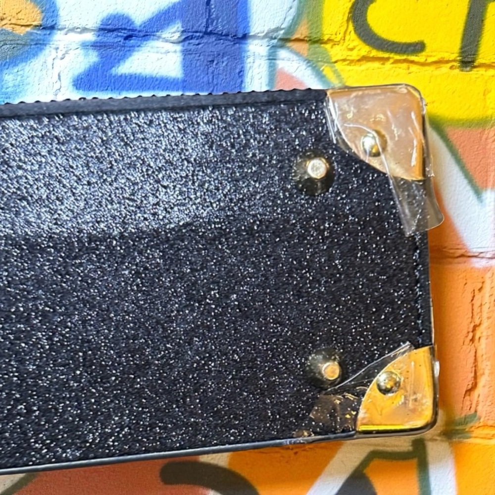 Aldo Retro Boombox Bag with Crossbody Strap - Picture 7 of 8